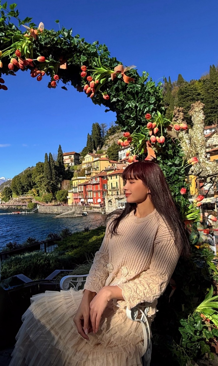 Ảnh sao 24/4: Thảo Trang khoe bạn trai mới - 5