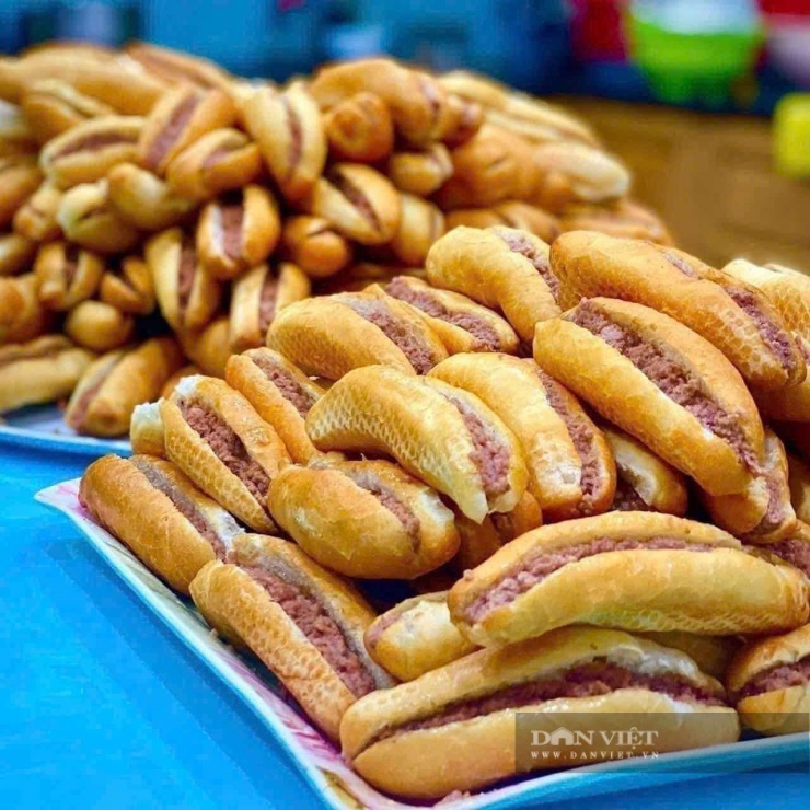 Lễ hội Đền Hùng 2026: Du khách ùn ùn đổ về, loạt món “hot hit” cháy hàng ngay lúc này - 11