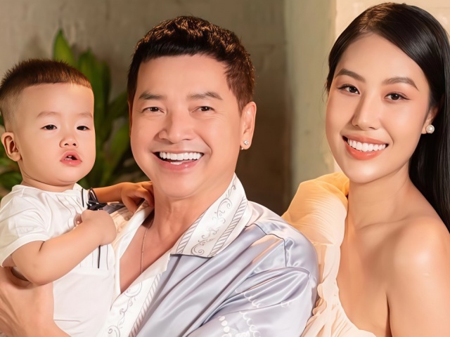 Quang Minh đăng ký kết hôn với bạn gái kém 37 tuổi