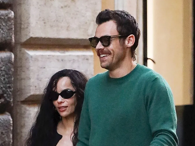 Harry Styles đính hôn