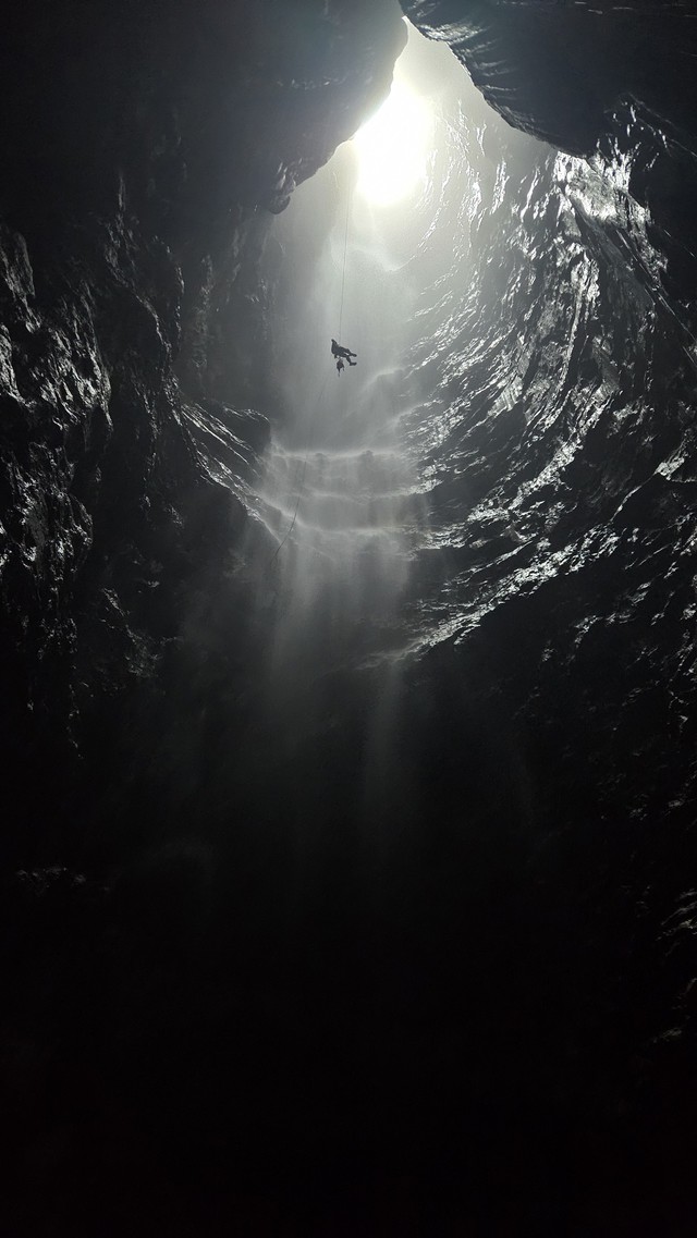 Hình ảnh về hang Chà Nghéo