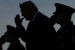 Vì sao Tổng thống Donald Trump phải từ bỏ kế hoạch chiếm đảo Kharg của Iran?