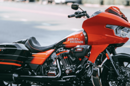 Dân chơi Hà Nội tậu siêu mô tô Harley-Davidson giá 2,44 tỷ độc nhất Việt Nam