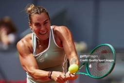 Nóng nhất thể thao tối 24/4: Sabalenka được so sánh với Federer và Djokovic