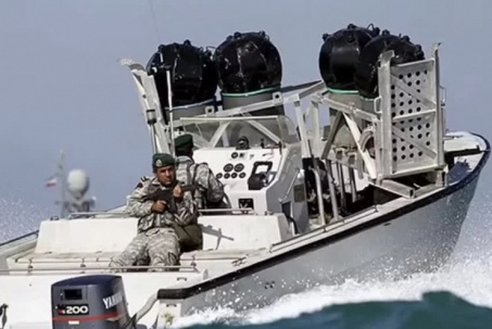 Iran tiếp tục rải thủy lôi ở eo biển Hormuz, nguy cơ đe dọa tuyến hàng hải trọng yếu