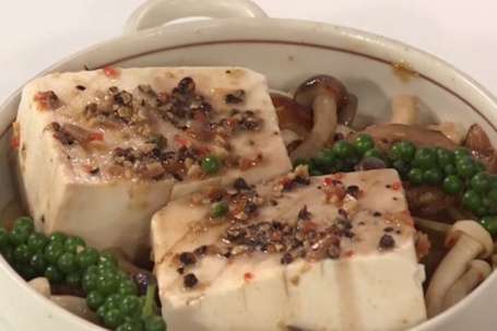 Đậu phụ mua về có nên rửa không? Câu trả lời không đơn giản như bạn nghĩ