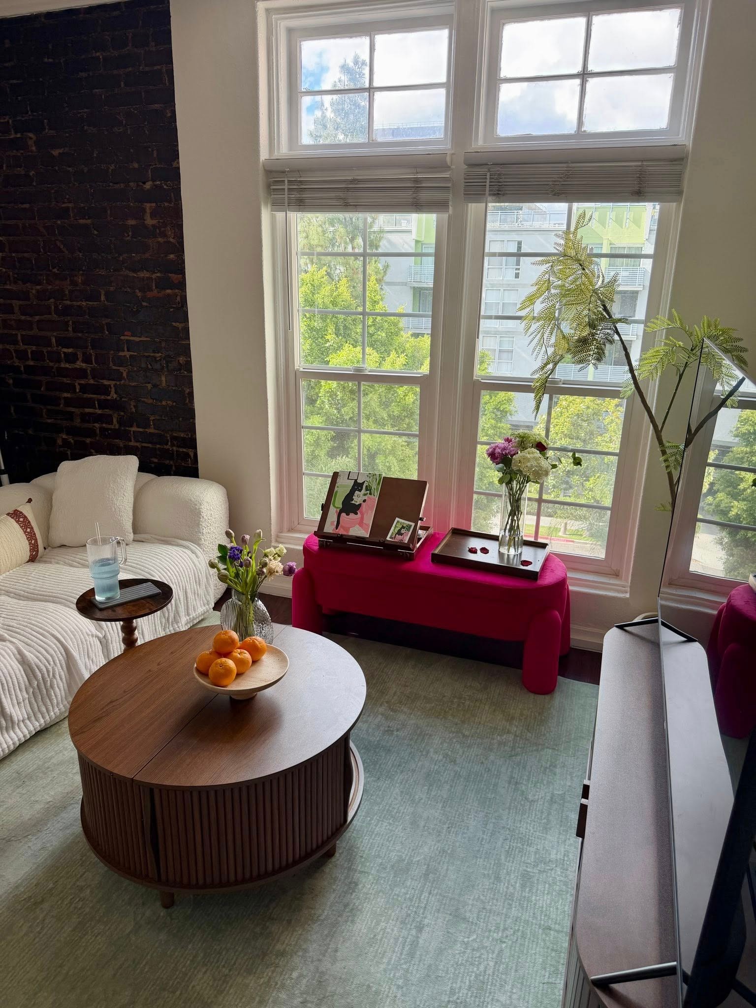 Cuộc sống giản dị, ở nhà thuê tại Mỹ của Á hậu Việt vừa tham gia casting Victoria's Secret - 9