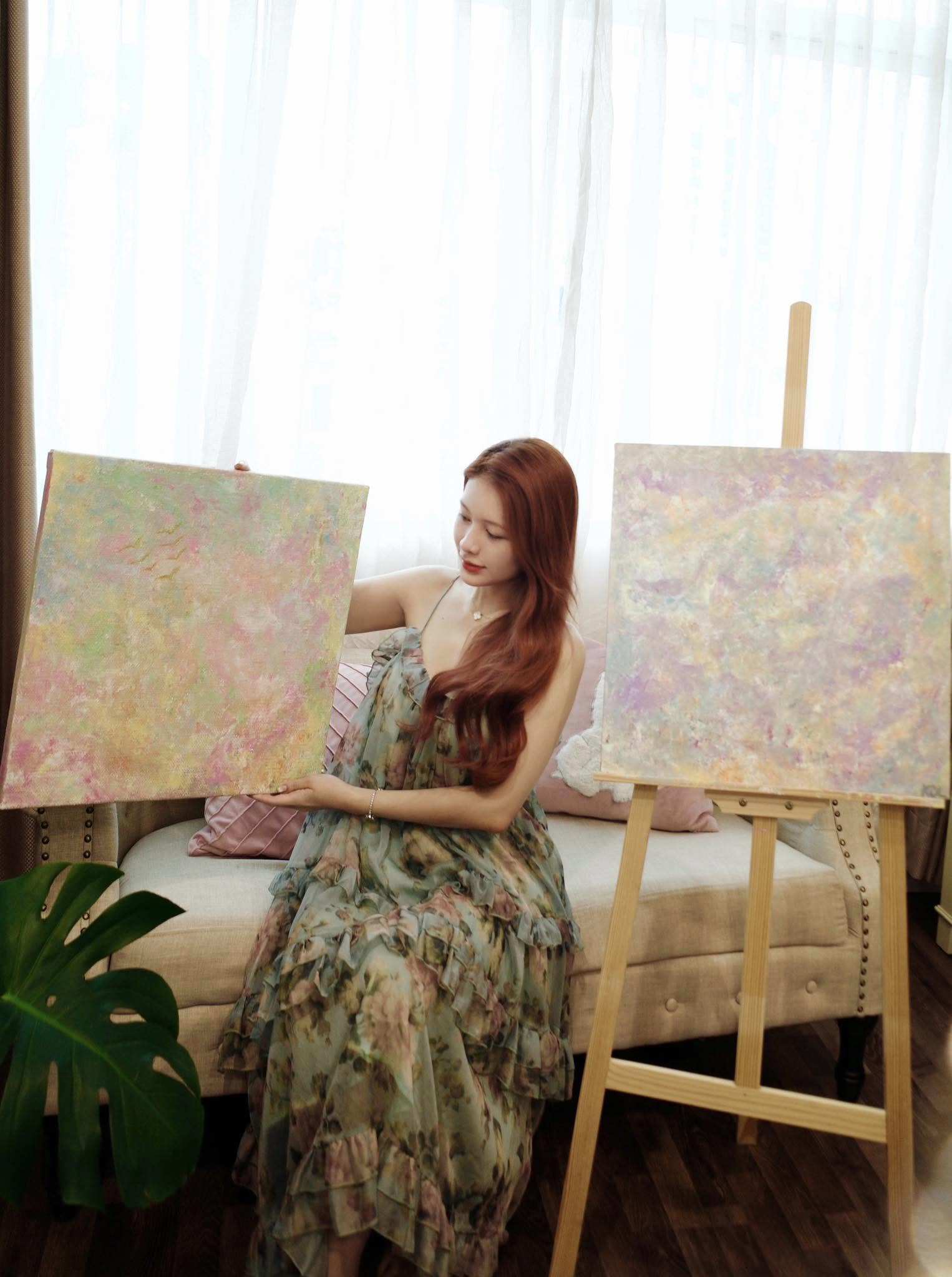 Nhan sắc tình tin đồn kém 24 tuổi của Johnny Trí Nguyễn.