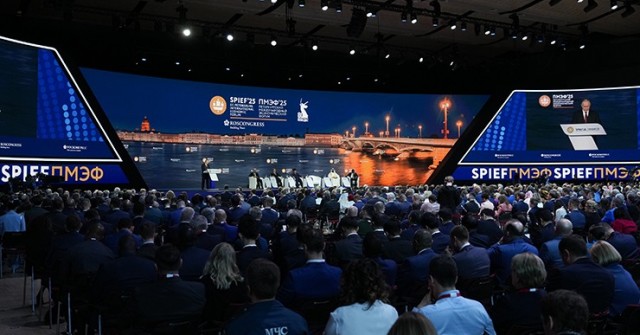Nga mời doanh nghiệp Việt Nam tham dự Diễn đàn Kinh tế Quốc tế St. Petersburg 2026