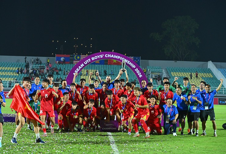 U17 Việt Nam ăn mừng chức vô địch U17 Đông Nam Á 2026.