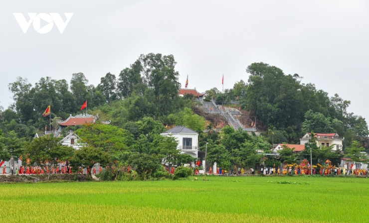 &nbsp;Lễ hội đền Lăng xã Liêm Hà thể hiện lòng tri ân với các bậc tiền nhân, là dịp để gắn kết cộng đồng, tiến tới trở thành một sản phẩm văn hóa - du lịch tâm linh được tổ chức thường niên.