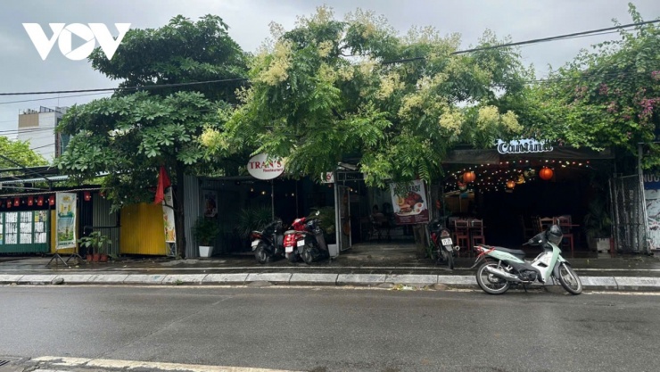 Dự kiến có 33 trường hợp bao gồm các hộ gia đình, tổ chức và cá nhân đang quản lý, sử dụng đất tại khu vực bị ảnh hưởng.