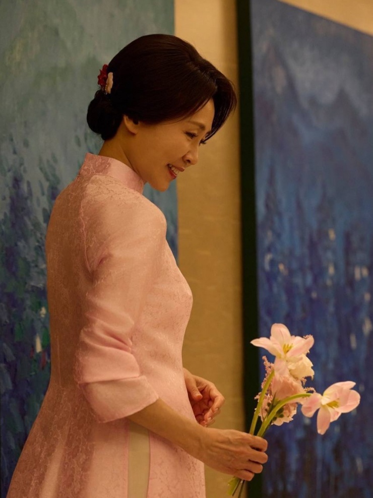 Trang phục của phu nhân Tổng thống Hàn Quốc khi ở Việt Nam - 7