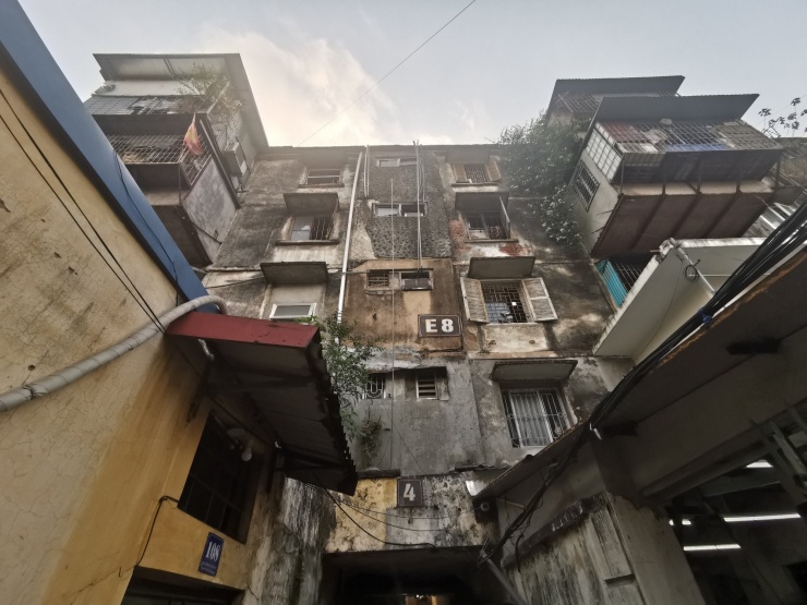 Nhiều căn hộ giảm giá. Ảnh: Phạm Hải