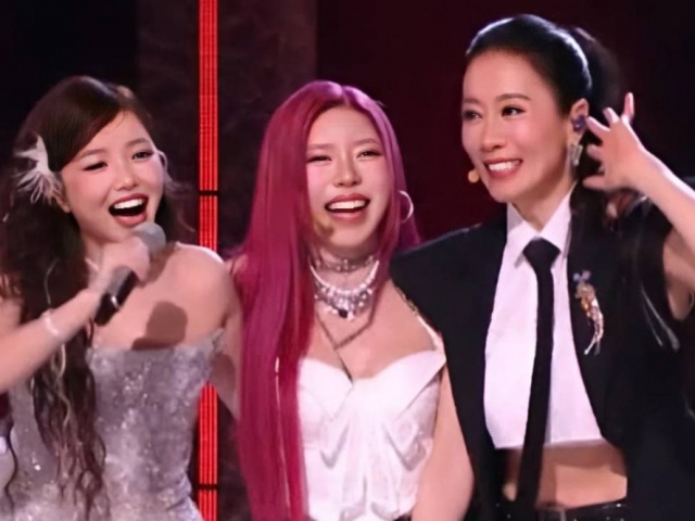 Trang Pháp cùng đồng đội hát tiếng Việt, thắng kép ở Đạp gió 2026