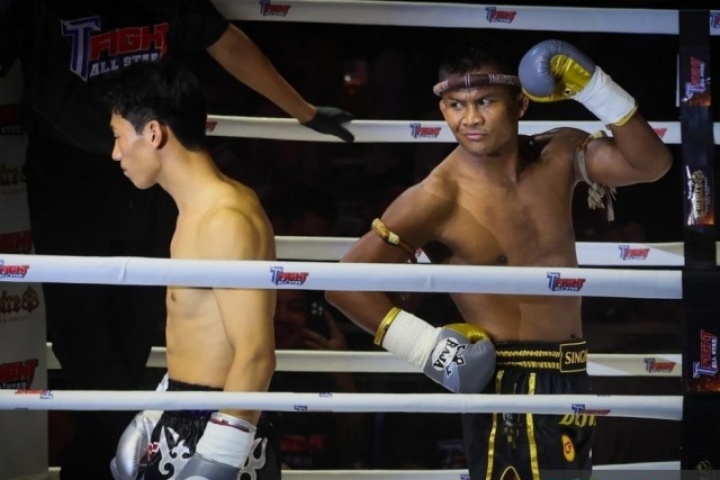 Thánh Muay Buakaw tái xuất ở tuổi 44, đánh bại cao thủ Trung Quốc