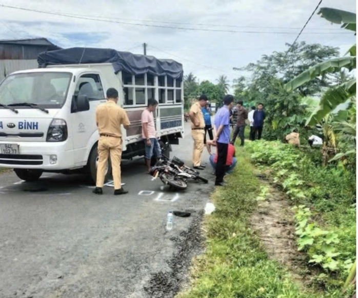 Hiện trường vụ tai nạn giao thông làm em Tr. tử vong. Ảnh: MXH