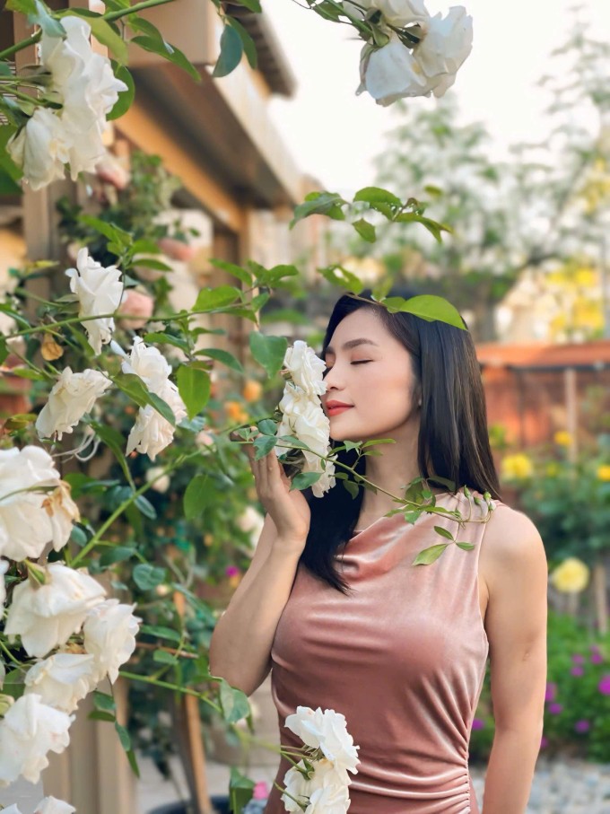 Vườn rau trong biệt thự nhà Diệu Hương ở Mỹ - 10