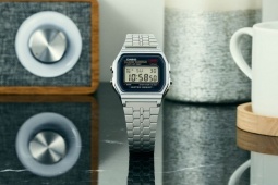 Casio ra mắt đồng hồ thiết kế cổ điển, pin dùng tới 7 năm