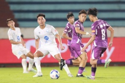 Trực tiếp bóng đá Becamex TP.HCM - Nam Định: Đội khách quyết "trả nợ" (V-League)
