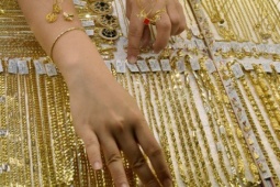 Người mua vàng dịp Thần Tài đang lỗ nặng