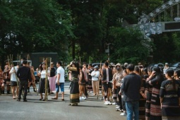 Hà Giang, Phú Quý 'cháy phòng' ngày đầu kỳ nghỉ Giỗ Tổ