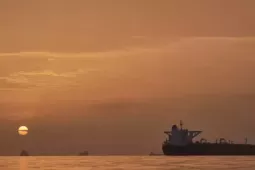 Hải quân Mỹ bắt đầu rà phá thuỷ lôi ở eo biển Hormuz