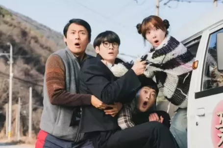 Sự xuất hiện mới nhất của Cha Eun Woo sau bê bối về thuế