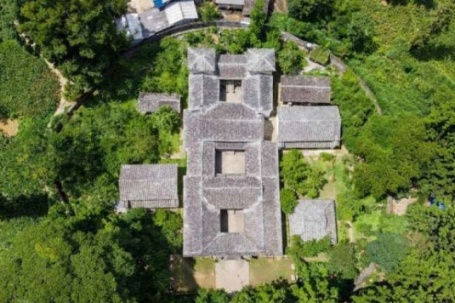 Những bí ẩn ở Dinh thự họ Vương - kiệt tác kiến trúc trên cao nguyên đá Đồng Văn, Hà Giang (nay là Tuyên Quang)