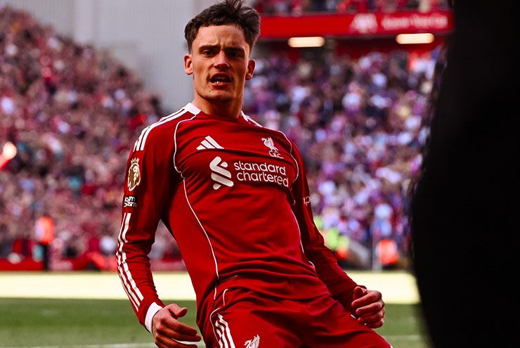 Wirtz bắt vô-lê phút 90+6 để bảo đảm chiến thắng cho Liverpool