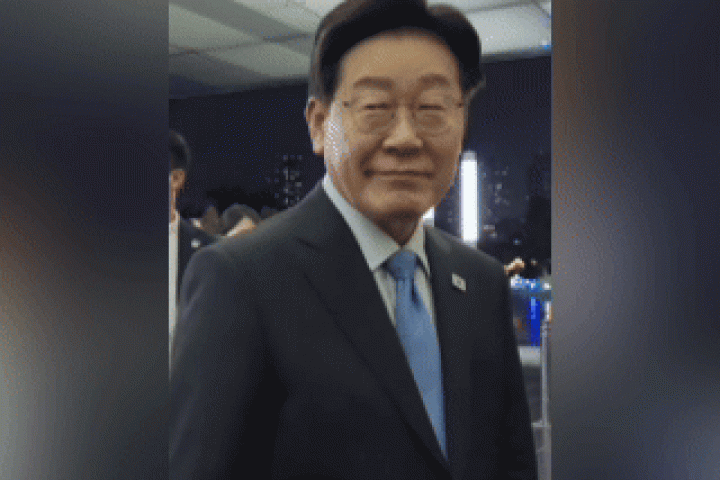 Tổng thống Hàn Quốc đăng video thăm Việt Nam, gây sốt vì cách dựng gần gũi