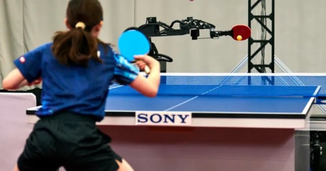Robot của Sony đánh bại cao thủ bóng bàn thế giới, phản xạ nhanh không tưởng