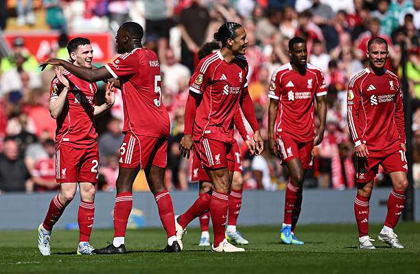 Liverpool dẫn 2-0 sau những áp lực liên tục đến ở nửa cuối hiệp 1