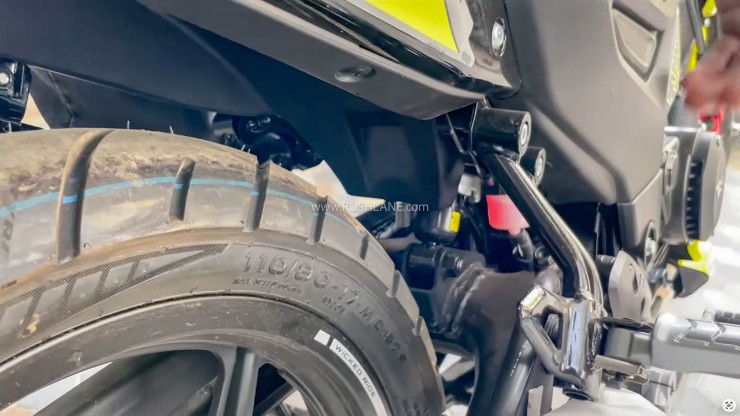 Xe côn tay giá ngang Honda Future gây chú ý nhờ trang bị “có 1-0-2” - 8