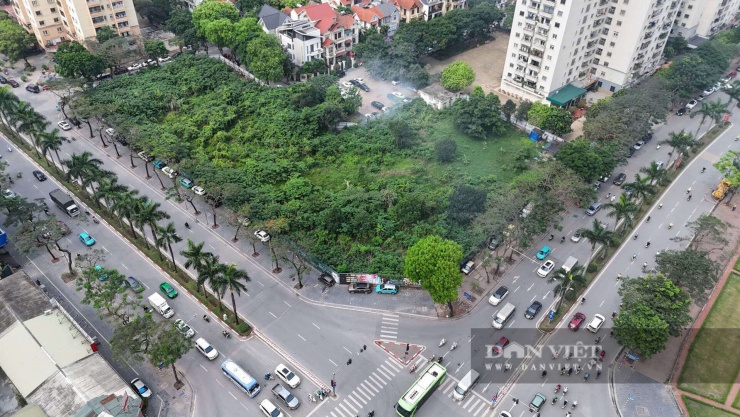 Dự án tại ô đất CC1 Khu đô thị Mỹ Đình 2 do Tổng Công ty HUD làm chủ đầu tư. Dự án có quy mô 7.000 m2 (khu đất màu xanh trong ảnh).&nbsp;