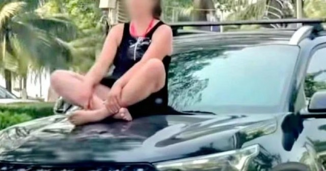 Xác minh clip nữ du khách ngồi vắt vẻo trên capo ô tô đang chạy ở Nha Trang