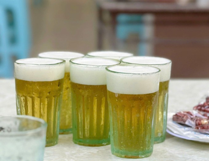 Tuyệt đối không tắm ngay sau uống rượu bia, kể cả nước nóng. Ảnh: Thùy Linh