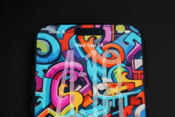 iPhone 20 năm với 'cuộc cách mạng’ màn hình, định nghĩa lại smartphone cao cấp?