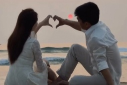 Bị nhắc nhở 'tiết chế' ảnh hạnh phúc, Hòa Minzy đáp trả sắc sảo khiến dân mạng ủng hộ