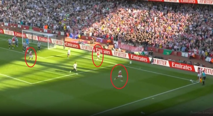 Newcastle hoàn toàn bất ngờ trước bài đá phạt góc mới của Arsenal
