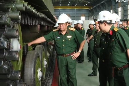 Nước ngoài ngạc nhiên khi Việt Nam chế tạo bản nâng cấp vượt trội của xe tăng PT-76