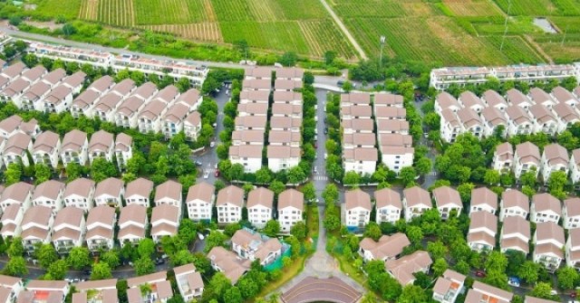 Bán nhà ở Hà Nội giá 110 lượng vàng, 10 năm sau đòi hủy hợp đồng vì vợ không ký