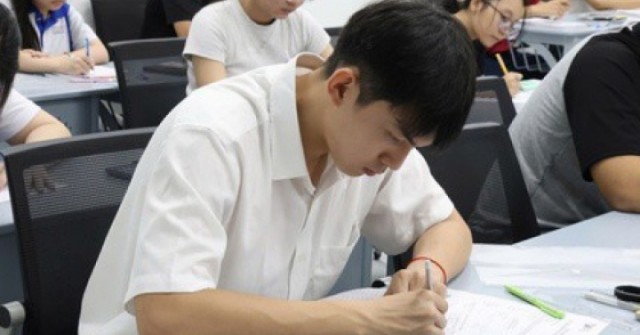 Thí sinh thi đánh giá năng lực đợt 2 tăng đột biến