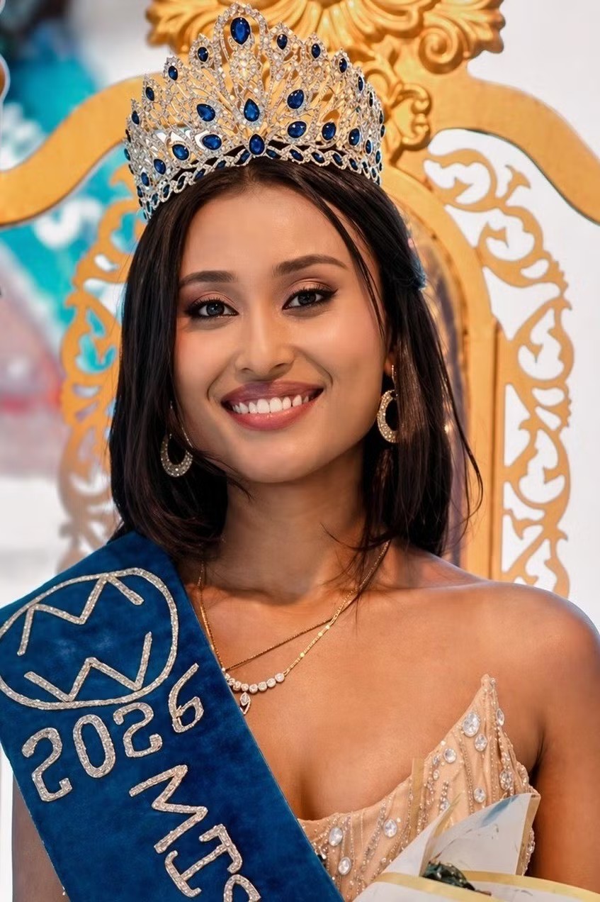 Lộ diện thêm nhiều người đẹp đến Việt Nam thi Hoa hậu Thế giới - 17