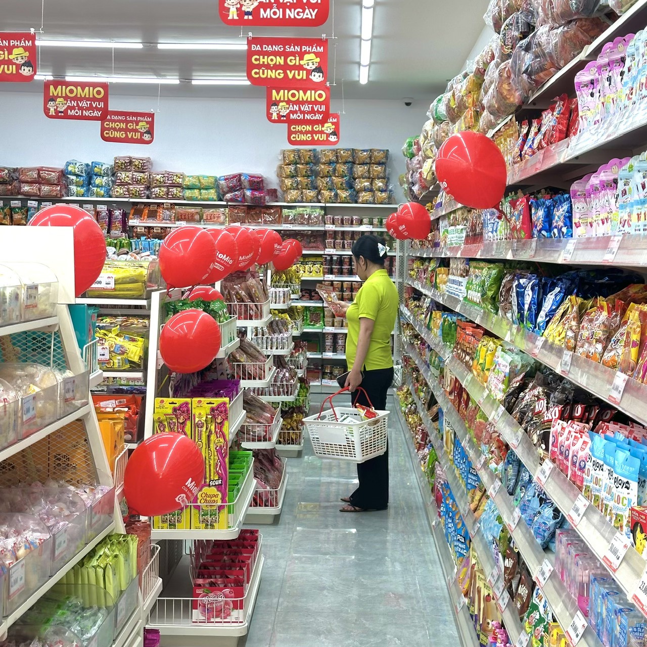 Khởi nghiệp mô hình chuyên doanh để dẫn đầu xu hướng như cửa hàng ăn vặt MioMio đã làm - 2