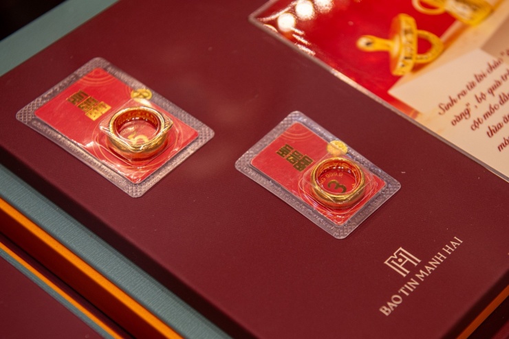 Nhiều nhà đầu tư mua vàng để tích sản. Ảnh: Tuấn Hùng