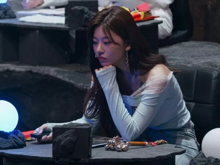 Nữ pháp sư Hàn Quốc gây sốt vì nhan sắc, đời tư nhiều biến cố - 4