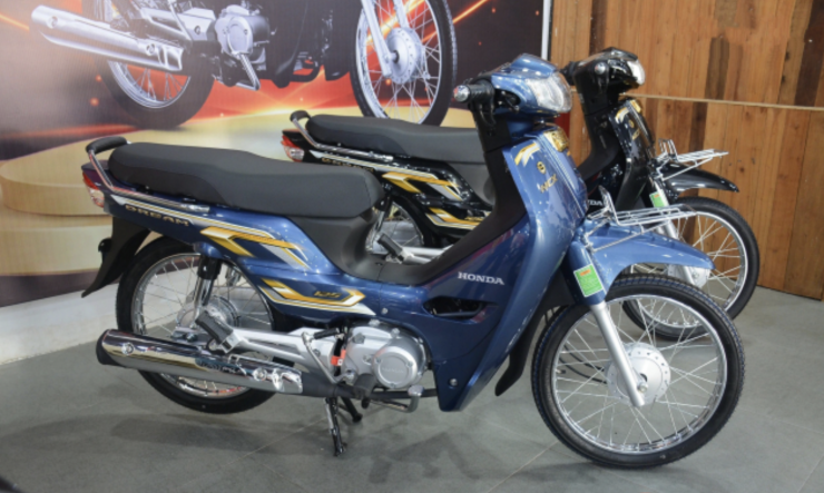 Xe máy số độc lạ nhập Thái Lan, Malaysia về Việt Nam đội giá cả trăm triệu đồng - 4