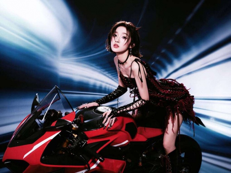 Đường Nghệ Hân là diễn viên quen thuộc của màn ảnh Hoa ngữ. Sina.