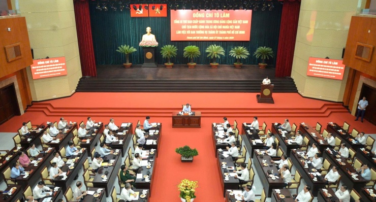 Toàn cảnh buổi làm việc